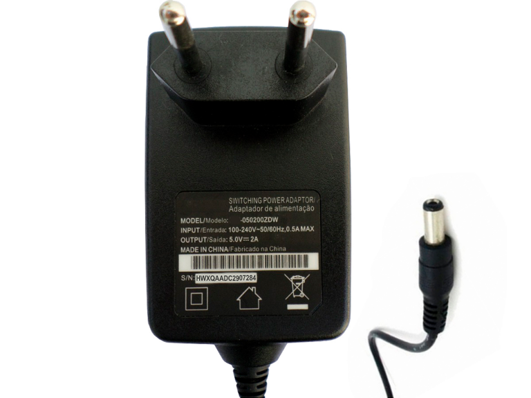Fonte de Alimentação Ípega KP-CA205 5V 2A 10W com Conector Plug P4
