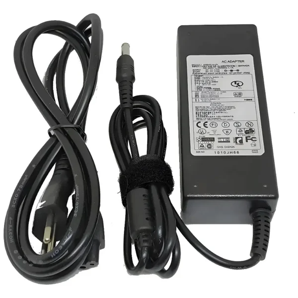 fonte carregador Notebook Samsung 90W 19V 4.74A Conector 5.5x3.0mm Bivolt Preto